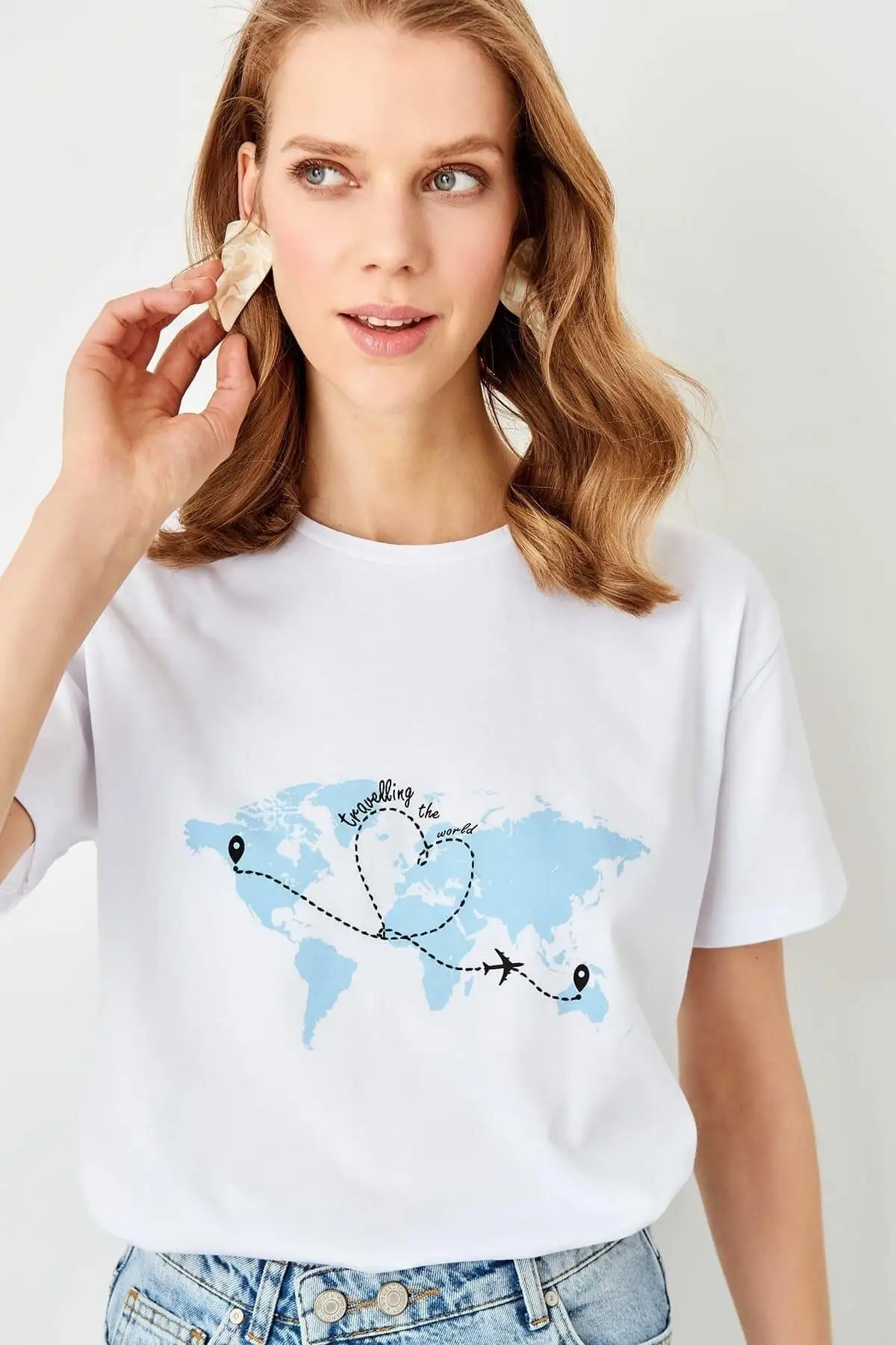 

Trendyol White Print and Embroidered Basic Knitted T-Shirts TWOSS19TS0160