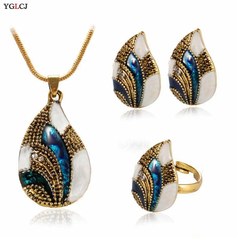 

Female Decorations Vintage Gold Silver Austria Three-Piece Crystal Zircon Drops Pendant Necklace Earrings Set Gift 2018