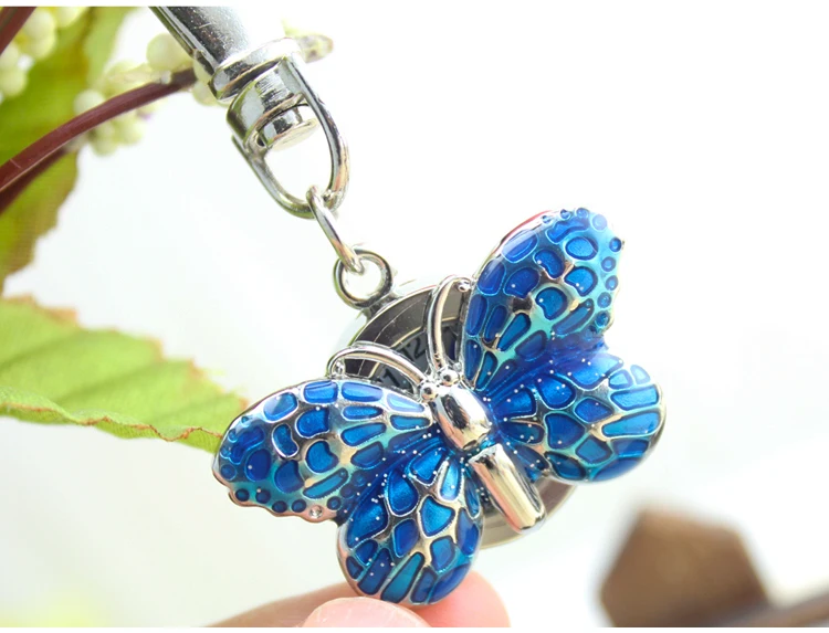 

2018 WL Children's Ladies' Necklace Pocket Watch Beautiful Butterfly Quartz Keychain Pendant Watchchain Watch for Students
