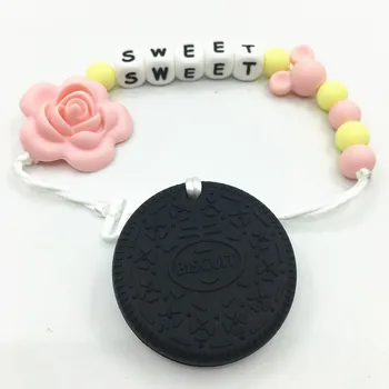 

Personalized Name Silicone Teething Pacifier Clips with biscuit Silicone teether Pacifier Chain Necklace for Baby Chew Toys