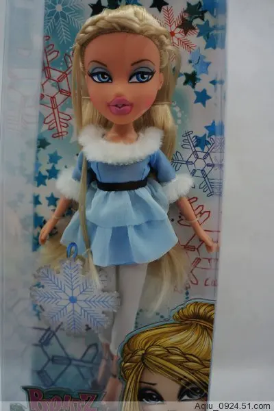 bratz holiday cloe