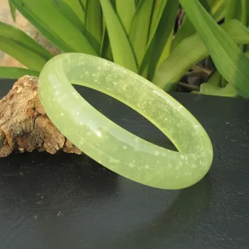 

59.8mm large diameter natural through ice jade floating flower bracelet girl Xiuyan jade bracelet genuine jade bracelet