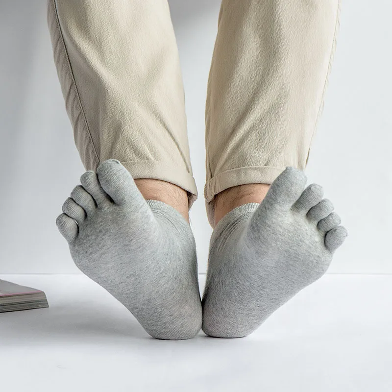 

1 Pair/lot Men's Short Tube Thin Style Toe Socks Solid Color Casual Absorb Sweat Deodorant Five Fingers Socks calcetines hombre