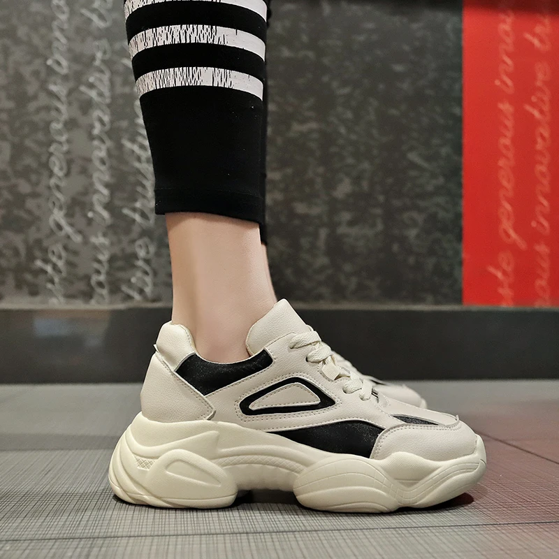 

2019 New Women's Sexy Sneakers Popular Casual Shoes Woman Flat Heels Summer Western Style Ladies Sport Footwear Vulcanize Shoes