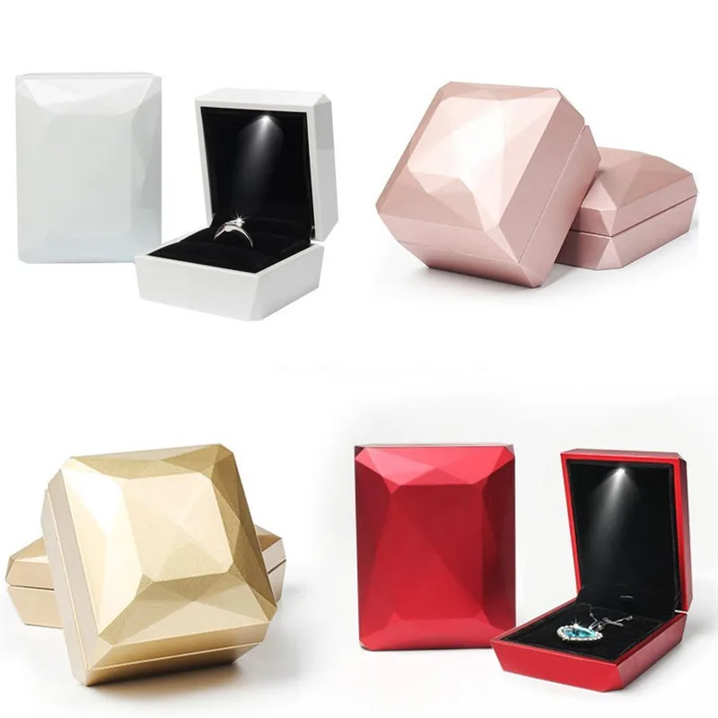 

Piano Paint LED Engagement Wedding Earring Ring Pendant Jewelry Display Storage Case Box Gift With LED Lights
