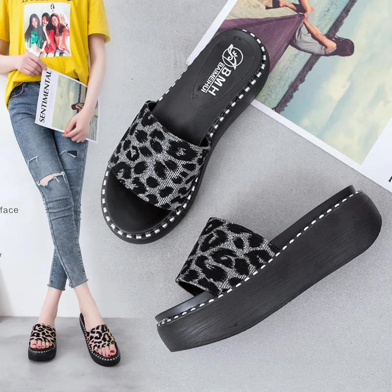 

Modis Beach Slippers Babouche Rubber Summer Ladies Clogs Platform Slides Sandal Leather Outside Female Flat Korean Male Spring