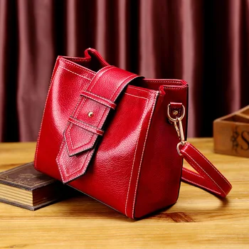 

2019 Quality Luxury Genuine Leather Shoulder Bags Casual Tote Women Handbag Vintage Hobo small Capacity Strap Handbag Bolsas T18