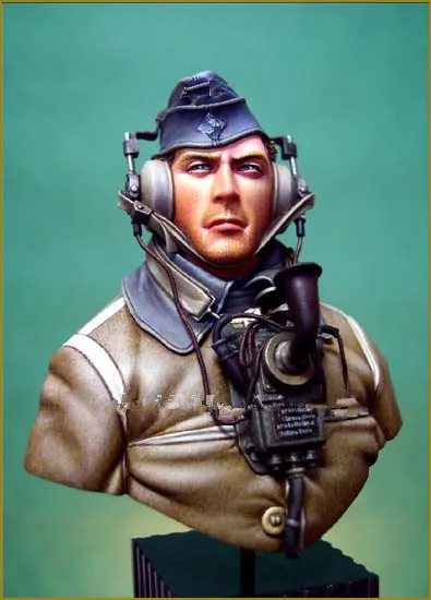 

1/10 BUST Resin Figure Model Kit Unassambled Unpainted BUST408