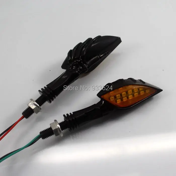 

Black Custom Skull LED For Yamaha Honda Suzuki Turn Signal Light Indicator Motorcycle CBR Nighthawk Shadow Vulcan Raider
