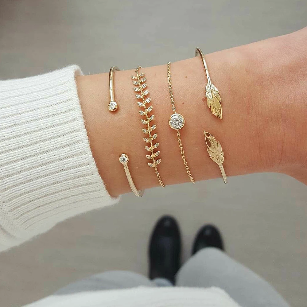 

4 Pcs Crystal Leaf Bracelet Set Exquisite Leaves Opening Bracelet Women Open Adjustable Bracelets Bangle Jewelry Fashion Gold