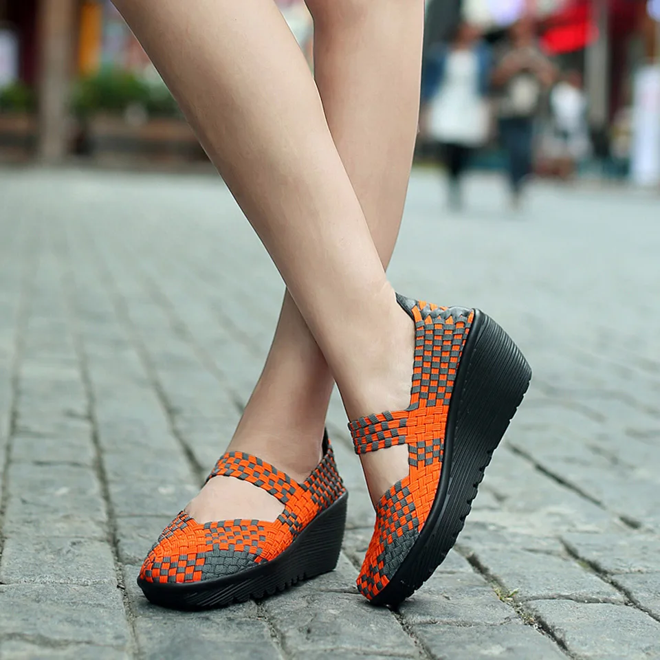 EOFK/Новинка; Летняя женская обувь на платформе; плетеные Лоферы ручной работы; тканые туфли на танкетке без застежки из нейлона; женская обувь; Большой размер 42