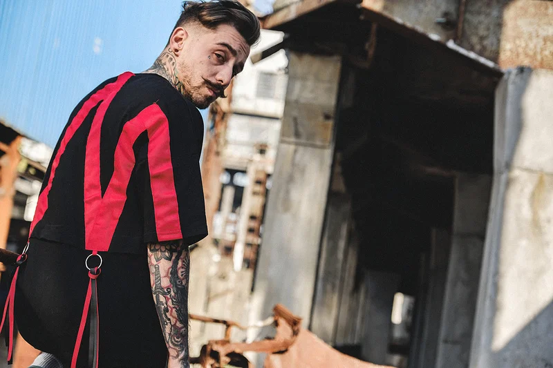 2018 hip hop moda verano hombres extendido hip-hop camiseta de gran tamaño Kpop Swag ropa de hombre Casual Streetwear Camisetas 2018 hip hop moda verano hombres extendido hip-hop camiseta de gran tamaño Kpop Swag ropa de hombre Casual Streetwear Camisetas