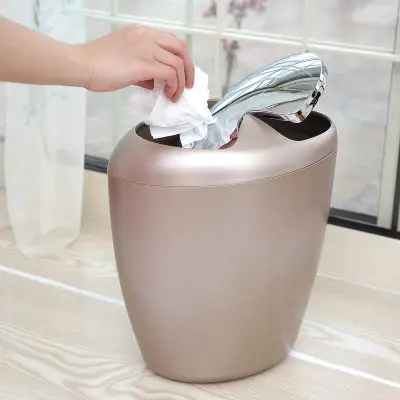 

Multi-function Wastebasket Hanger Hanging Home Trash Rack Cleaning Tools High Quality Bathroom Household Debris Trash Can LY90