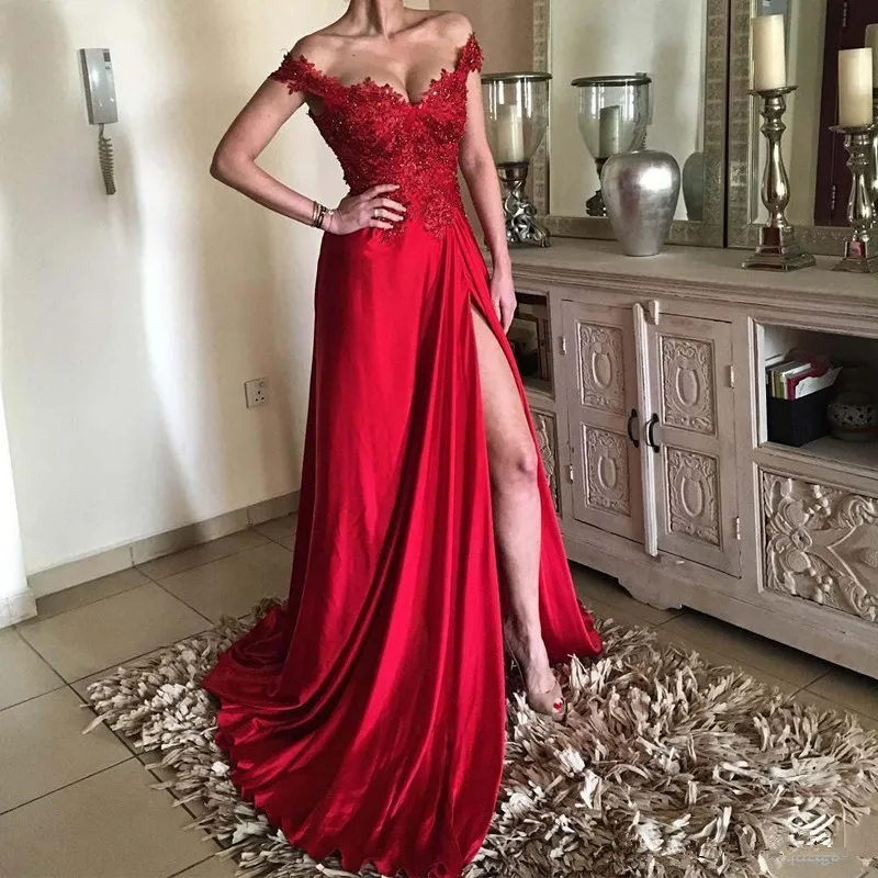 

Sexy Red Evening Dresses 2019 Off Shoulder Lace Appliqued Beaded Prom Dress Long Side Slit A Line Formal Party Gowns