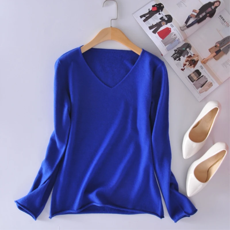

2018 Autumn and winter new Fshion and V-neck cashmere sweaters flat curling primer Pullovers sweater women's knitted sweaters