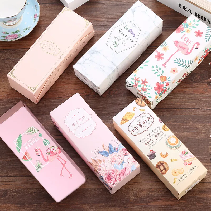 

20PCS Floral Printed Long Macaron Gift Box Moon Cake Box Carton Caixa Present Packaging for Cookie Wedding Favors Candy Box