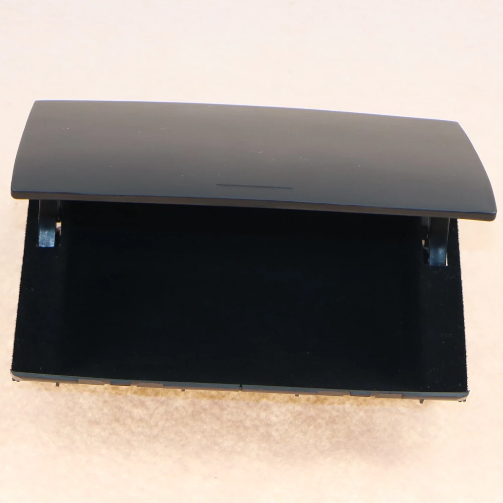 

Car Dashboard Storage Garbage Box Sundries Magic Box With Cover For Polo 6Q0 857 465 A 6Q0857465A