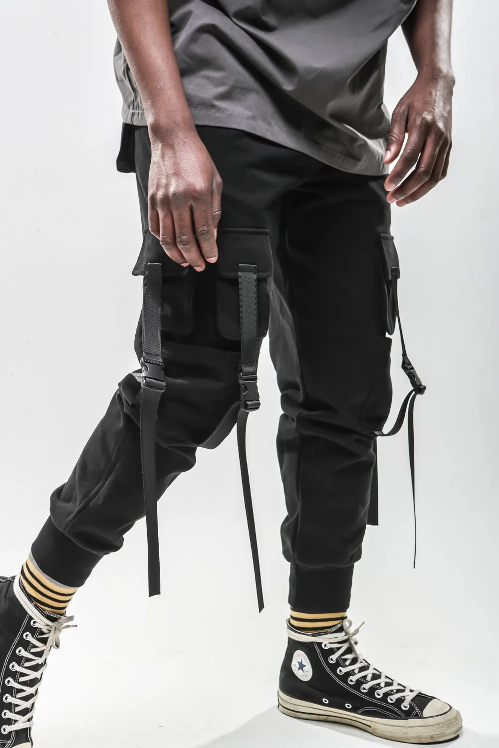 VFIVEUNFOUR New Arrivals Hip Hop Harem Joggers Pants 2019 Male Trousers Mens Pocket Tapes Elastic Waist Casual Pants Sweatpants 