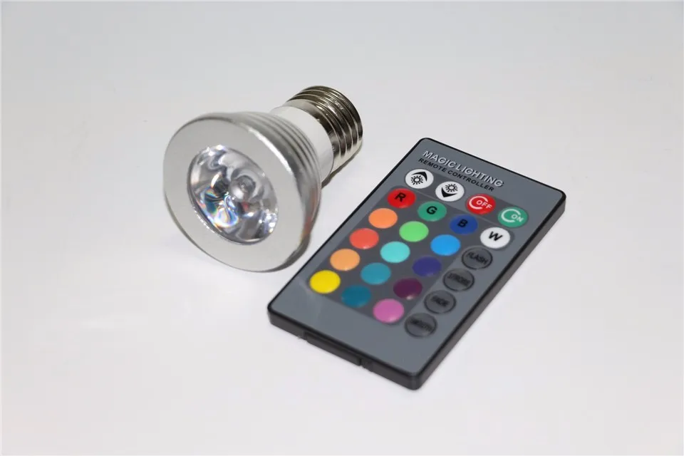 1x AC85V-265V E27 затемнения rgb led лампа, лампа свечи 3 Вт Светодиодный прожектор волшебный праздник освещение + ИК- дистанционное управление 16 видов