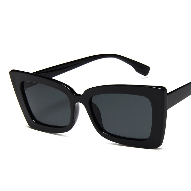 

Vintage Retro Small Square Sunglasses Brand Designer Fashion Frame Rectangular Sun Glasses Women UV400 Shades