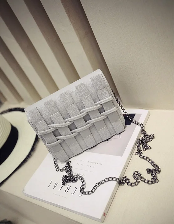 

Free shipping, 2019 hot lady handbags, simple fashion flap, mini chain woman messenger bag, trend Korean version shoulder bag.