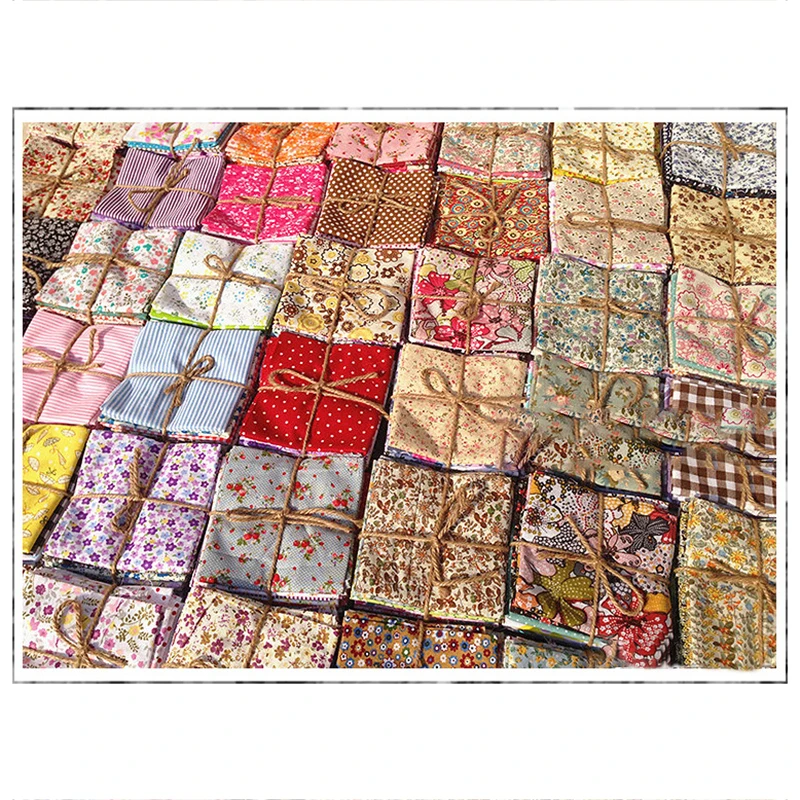 

Thin Cotton Fabric 3.9*3.9" Mixed Gift Sewing Tissue Cloth Lot Stash Quilting DIY 50x Patchwork 10x10cm