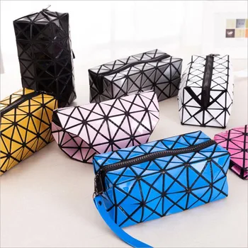 

SHUSHIRUO Women's Diamond Lattice Cosmetic Bags Geometric Plaid Zipper Ladies Makeup Bag Necessarie Cosmetic Organizer Storage