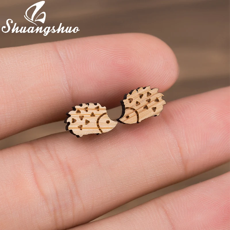 

Shuangshuo Hedgehog Women Earrings Female Animal Wood Earrings Accessories Trending Jewelry Studs for Girls Birthday Gifts