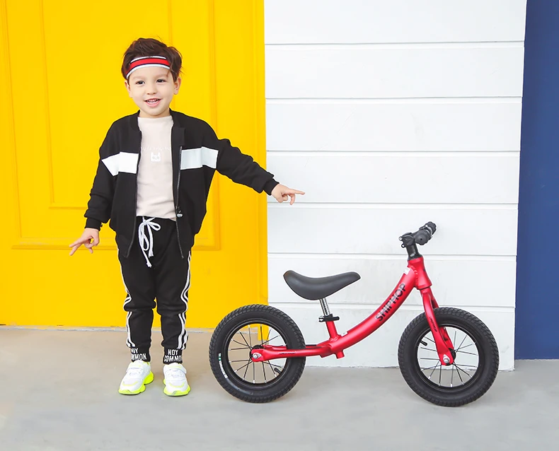 Самокат детей Дети Обучение беспедальный баланс велосипед учиться для езды на велосипеде игрушки для катания детские ходунки рамка алюминиевого сплава