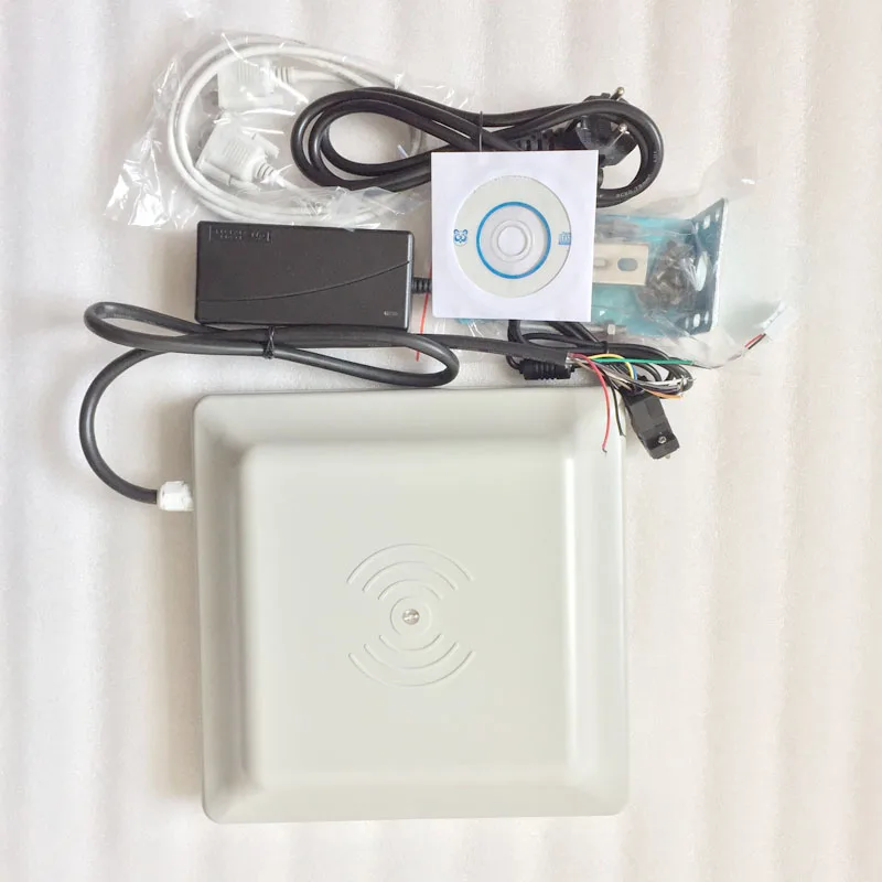 long range lector control acceso/parking barrier gate system 1~6M Integrated UHF RFID Reader free shipping long range lector control acceso/parking barrier gate system 1~6M Integrated UHF RFID Reader free shipping