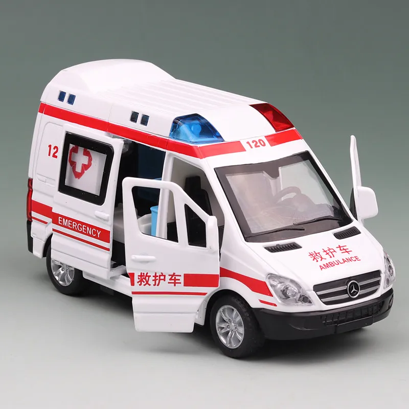 

1/32 Diecasts & Toy Vehicles The Ambulance Car Model With Sound&Light Collection Car Toys Boy Children Gift brinquedos