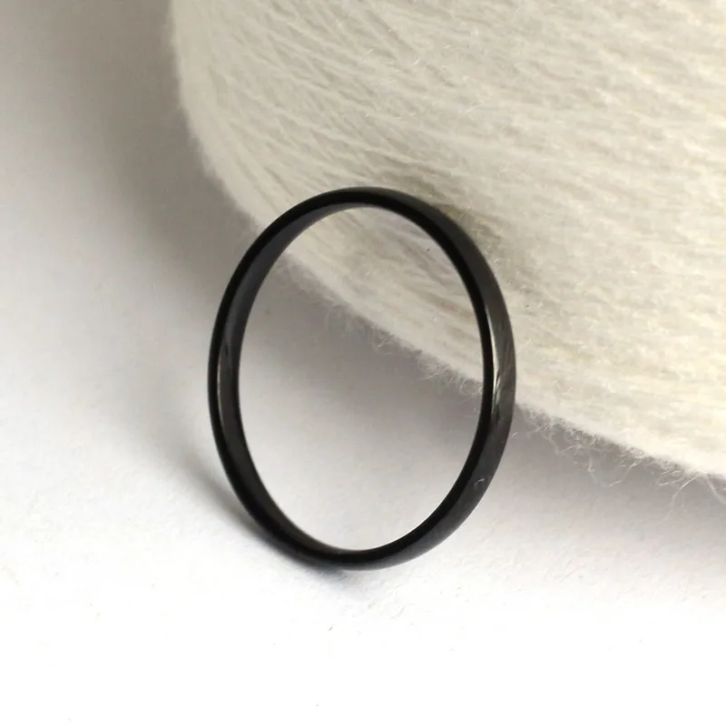

R01 Titanium 316L Stainless Steel Black IP Planting Women And Men Rings Width 2mm No Fade Good Quality Fashion Jewelry
