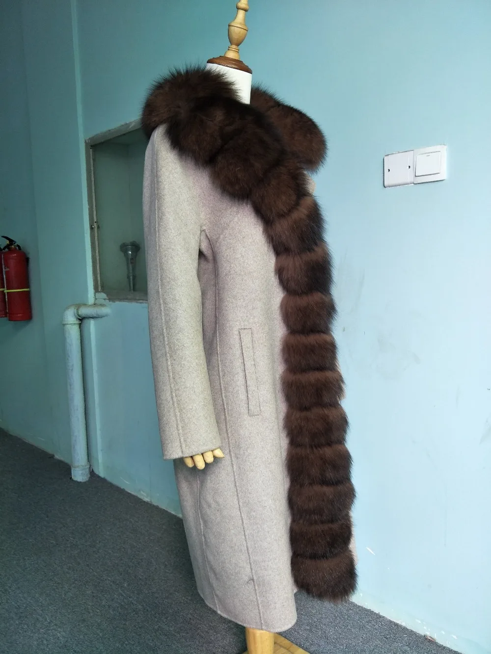 Luxurious Oversized Real Fox Fur Collar Cashmere Coat 90% Wool Blends Winter Real Fur Coat Women Clothes Real Fur Jacket