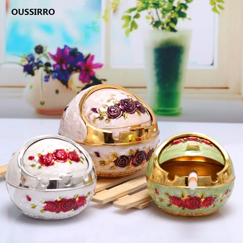 

OUSSIRRO Creative Portable Alloy Round Ball Ashtray Car Ashtray Mini Ashtray Relief Stamped Pattern Gift for Outdoor Indoor