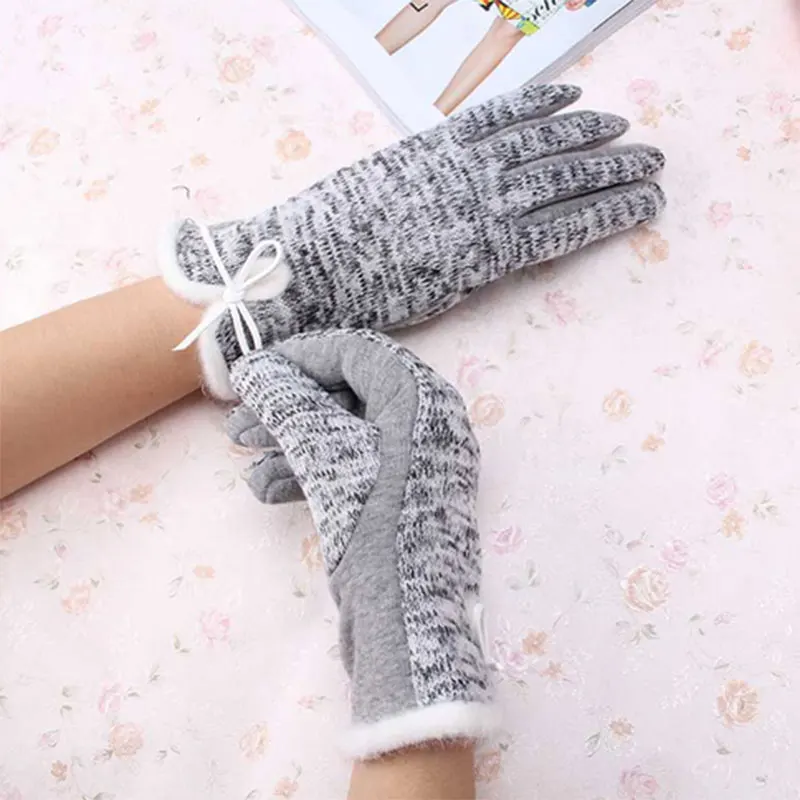 

2018 Elegant Winter Women Gloves Cashmere Winter Cotton Wool Warm White Plush Bowknot Windproof Gloves Luvas De Inverno Guantes