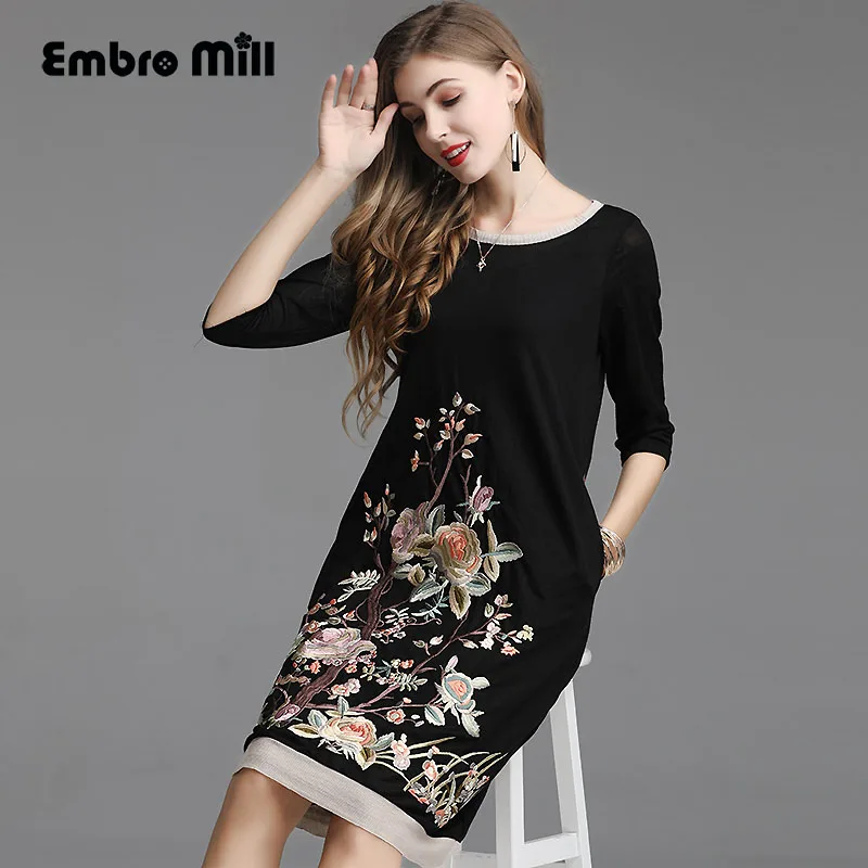 

High-end Summer Retro Princess dress black/apricot Chinese style embroidery Cover belly Slim elegant lady dress plus size 5XL