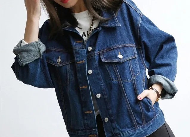 Autumn women's new short jacket Korean version of the loose large size jacket Harajuku BF College wind denim jacket female
