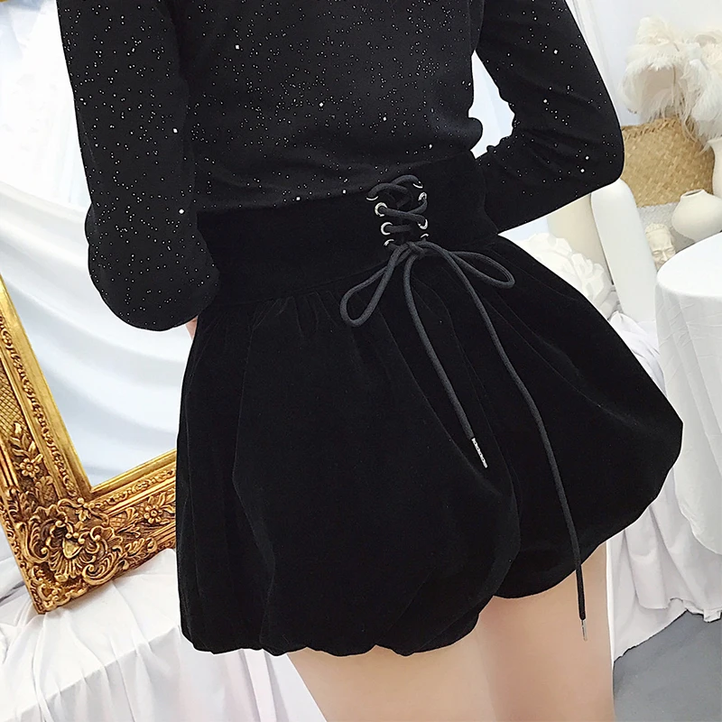 

New Women Shorts Skirts Retro Dark High Waist Strap 2019 New Fashion Black Bud Loose Shorts for Female