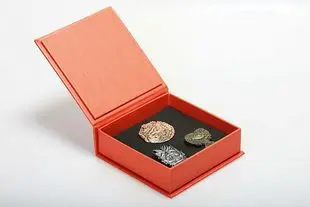 

Game of Thrones Badges Brooch Pin 3 Pieces One Set A Song of Ice and Fire Brooch