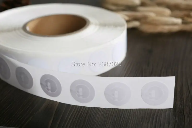 

50pcs/lot 25mm 13.56MHz ISO14443A NFC Tags Sticker Ntag 213 NFC Universal Rfid Label Tag for all NFC phones
