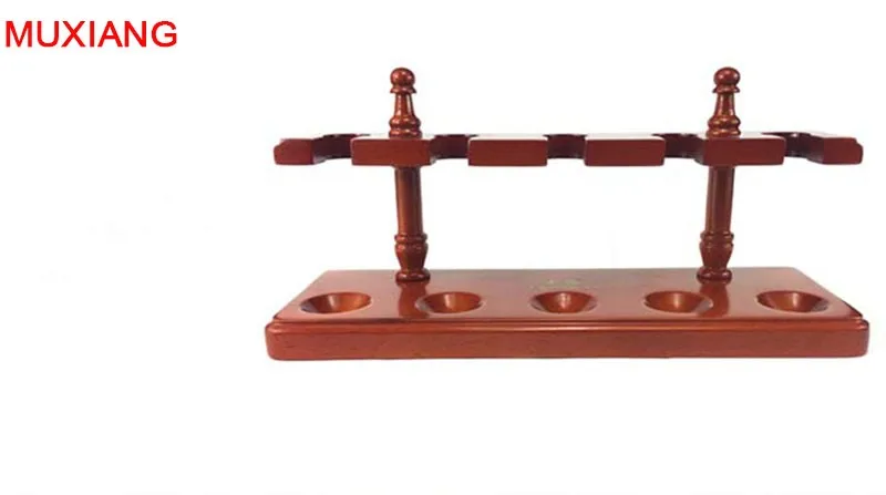 3 upright dismountable red wood 5 pipe racks
