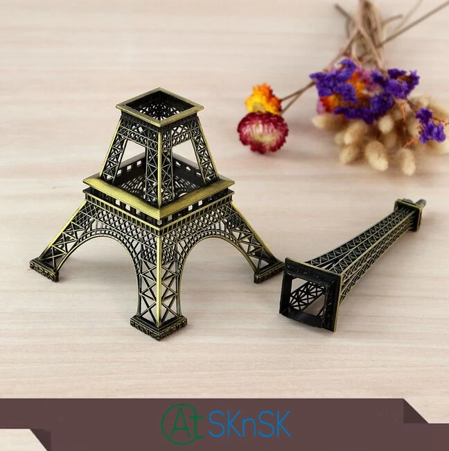 

1pcs/lot Creative gifts 10cm Paris eiffel tower model figurine zinc alloy statue Romantic souvenirs metal art crafts home decor