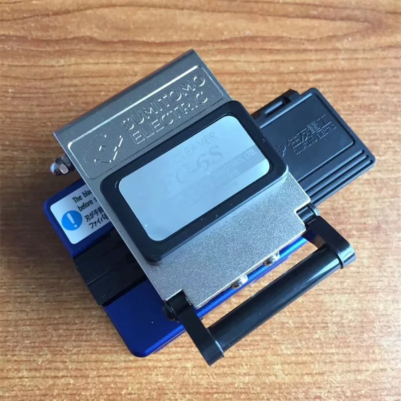 

High Precision FTTH tool kit fc-6s optical sumitomo fiber optic cable cleaver price for fusion splicer