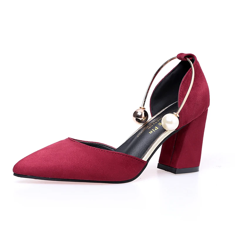 

2018 Summer new high heel women's shoes fashion sandals pearl square heel red pointed sexy luxury women's shoes