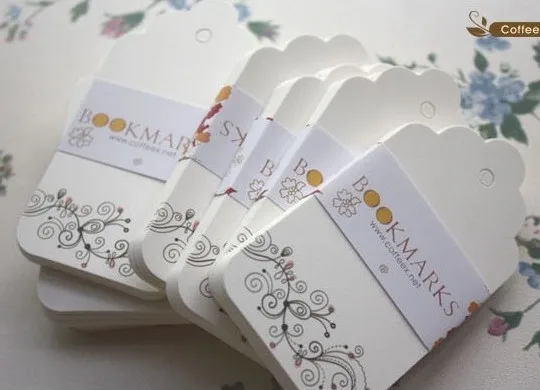 

Scallop Blank Cardstock price swing Tag, Retro Gift Hang tag, Kraft paper gift card tag bookmark label Hang tag