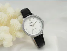 Onlyou Brand Women Watches White Leather Bracelet Wrist Watch Fashion Casual Ladies Gold Rhinestones Dress Watch Girl Gift 81039