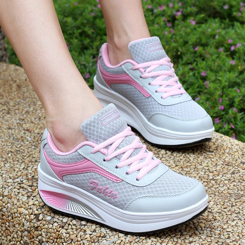 

WGZNYN 2018 New Arrival Women Casual Shoes Walking Fashion Height Increasing Wedges Platform Woman Sneakers Zapatos Mujer