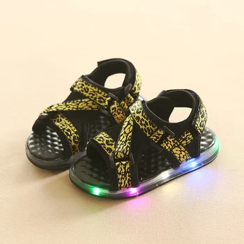 

Breathable Led Kids Sandals Children's Luminous Lighted Shoes Boy/Girls Colorful LED lights Children Shoes 2018 New