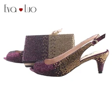 BS048 индивидуальный заказ, фиолетового, золотого цвета с украшением в виде кристаллов Обувь в африканском стиле с Комплект с сумочкой в тон с петлей на пятке; туфли-лодочки; большие Размеры женские туфли на низком каблуке