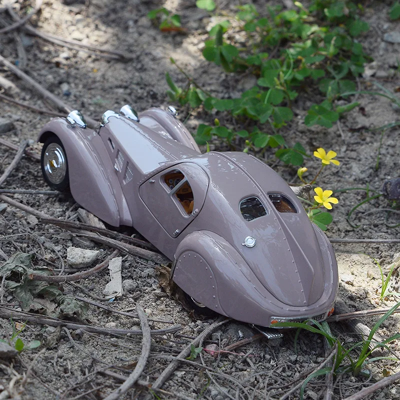 Модель bugatti classic Great Wall Акулий хвост Классическая Коллекционная модель автомобиля